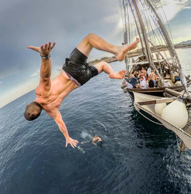 Palma de Mallorca: Wooden Sailboat; Food, Views & History - Sailing on a boat with 180 years of working life