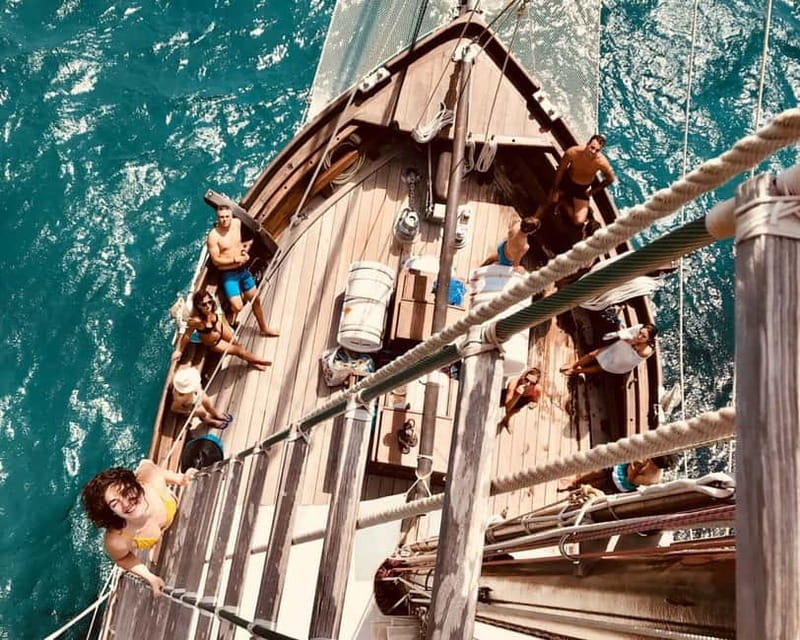 Palma de Mallorca: Wooden Sailboat; Food, Views & History - How the crew shapes the experience
