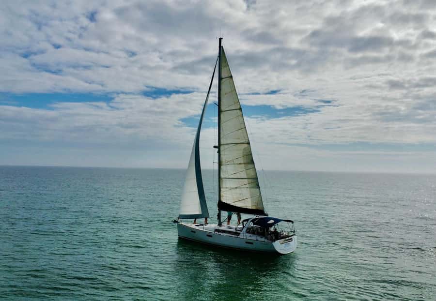 Panama City Beach: Sunset Sail on the Daydreams Sailboat - Sunset, music, and drinks on Daydreams