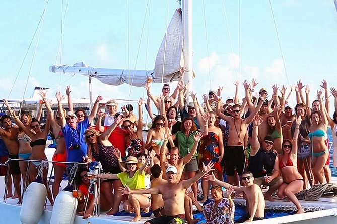 Party On Sailing Cruise to Isla Mujeres from Cancun - Beach club lunch and about 90 minutes by the water