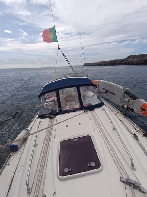 Peniche: Private 3-Hour Sailing Experience Along the Coast - Learning to Sail on the Atlantic