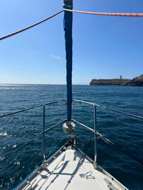 Peniche: Private 3-Hour Sailing Experience Along the Coast - Two Ways to Spend the Three Hours
