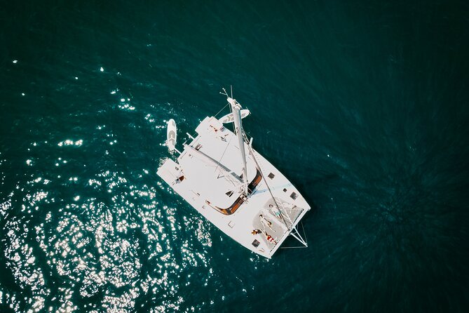 Platinum Sunset Sailing Tour - Drinks include tequila, mezcal, and international spirits