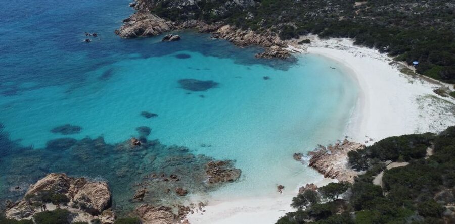 Poltu Quatu: La Maddalena Archipelago Sailboat full-day trip - Spargi: your first swim in clear water