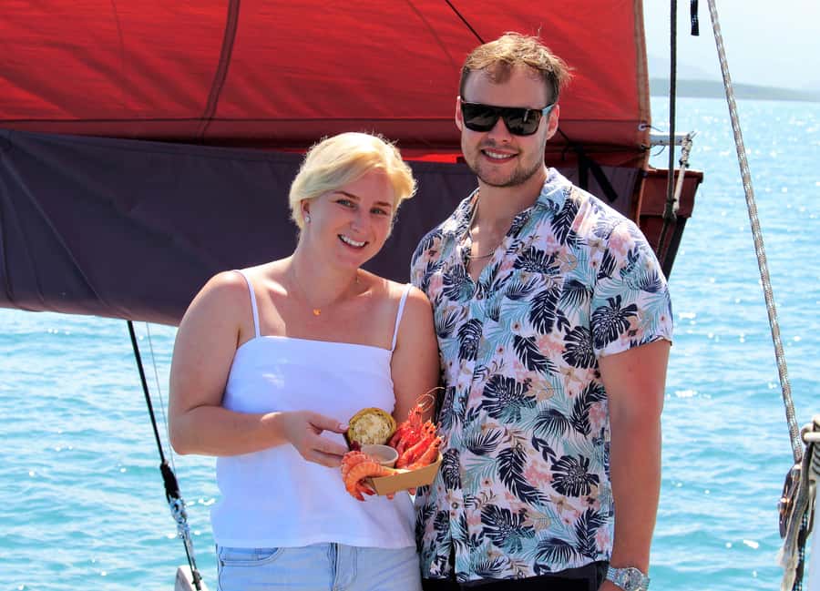 Port Douglas: Shaolin Seafood Lunch Sail, with Fresh Prawns - Fresh prawns with Coral Sea views