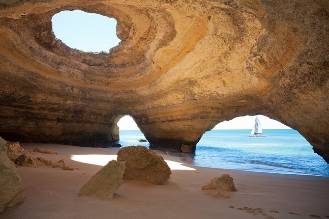 Portimao: Benagil Caves & Coastline - Catamaran - A comfortable way to see the Algarve coast