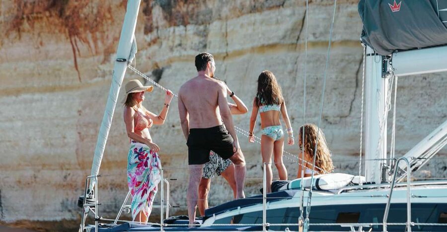 Portimao: Full Day Luxury Sail-Yacht Cruise - Key points to know before sailing