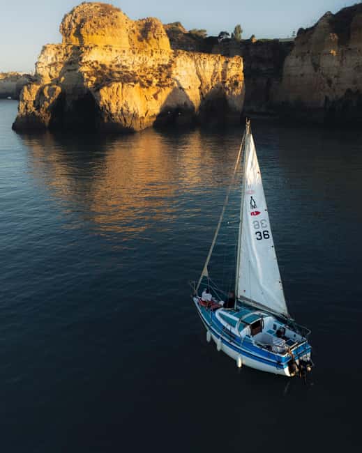 Portimão: Sunset Private Sailing Tour for Couples - What is included, and where the value comes from