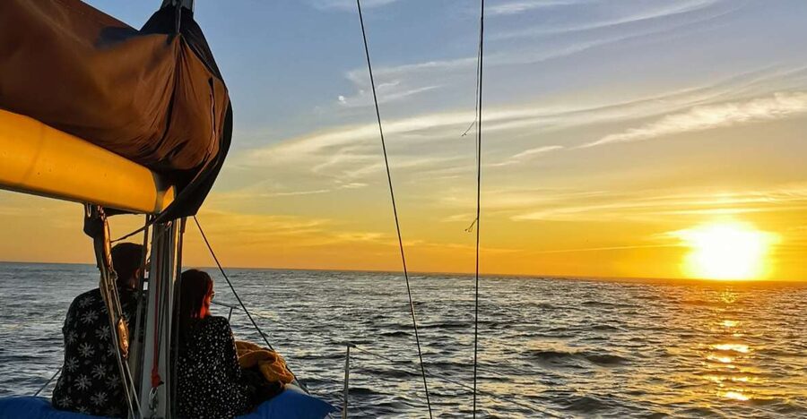 Porto: Charming Sailboat Cruise with Port Wine,Sunset Option - Gaia, Serra do Pilar, and the Luis I Bridge