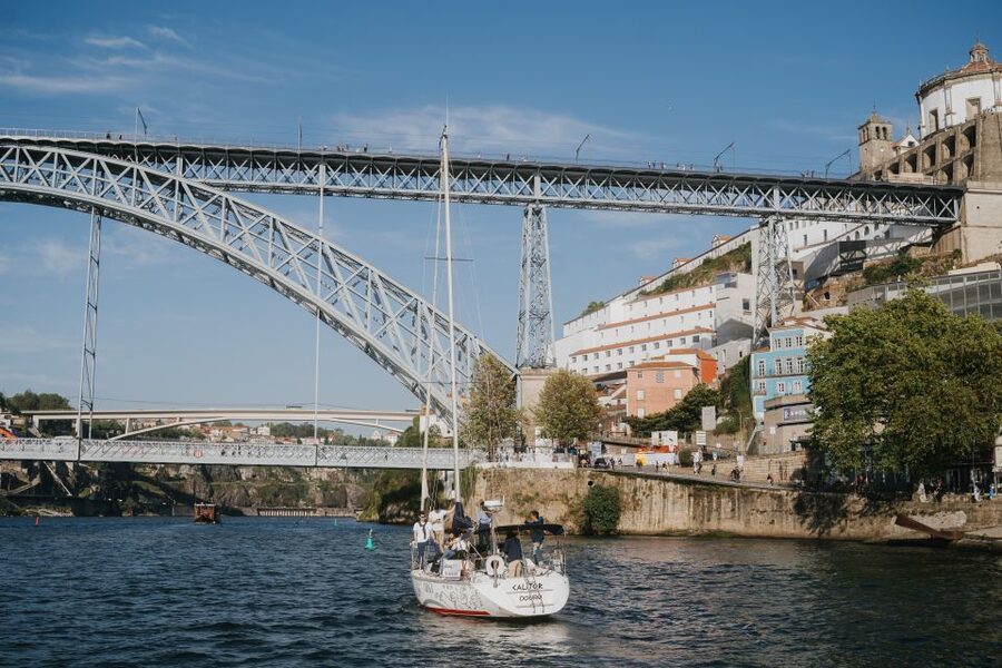 Porto: Romantic Sailboat Cruise - Ribeira, Porto, and the return to the marina