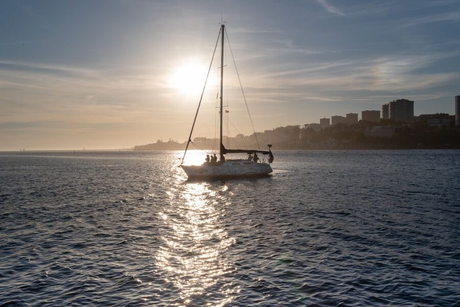 Porto: Romantic Sailboat Cruise - What the $294 price really buys you