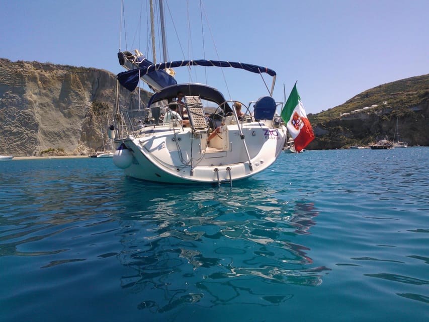 Porto San Paolo: Tavolara Island Sailboat Cruise with Lunch - Swimming at Cala Girgolu and Porto Istana