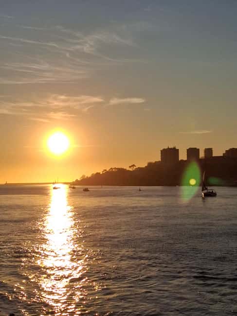Porto shared Thullium Sailboat, enjoy magic sunset&open sail - From Arrábida Bridge to the heart of Porto