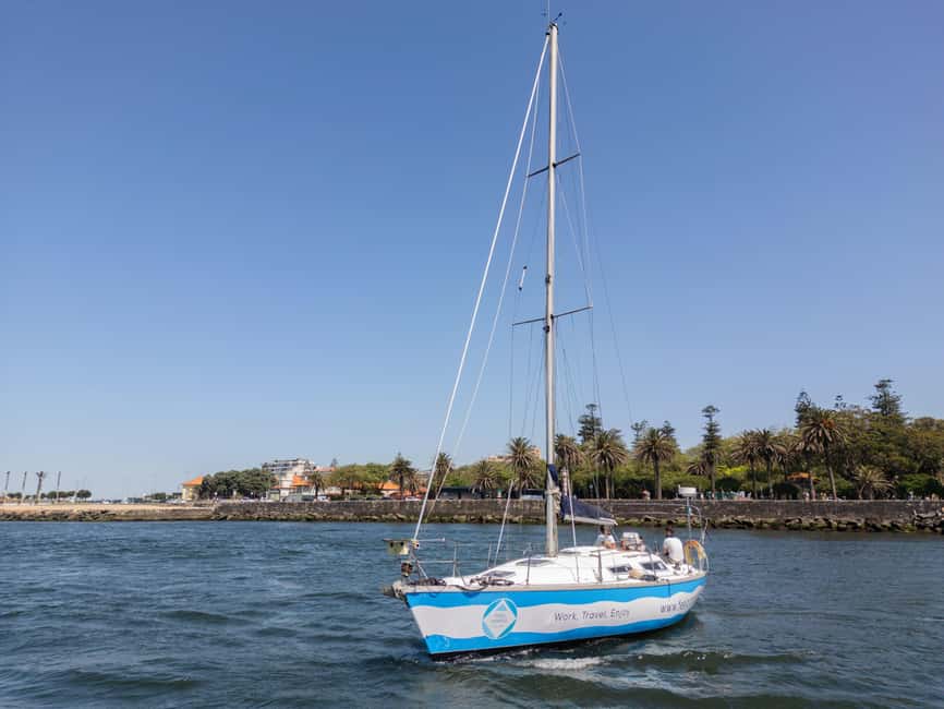 Porto: Sunset Cruise with Welcome Drink in a Sailboat - Starting at R. da Praia and meeting the crew