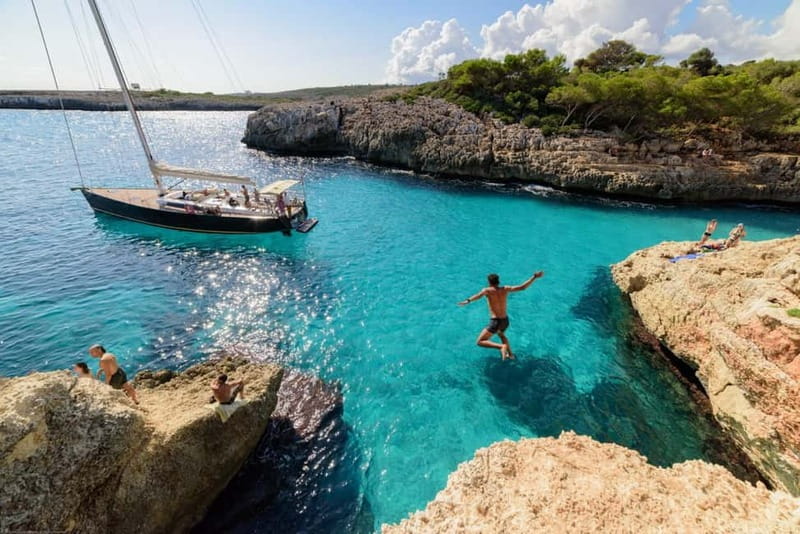 Portocolom, Mallorca: Half-Day Sailing Trip - Setting out from Portocolom on a Hanse 470e