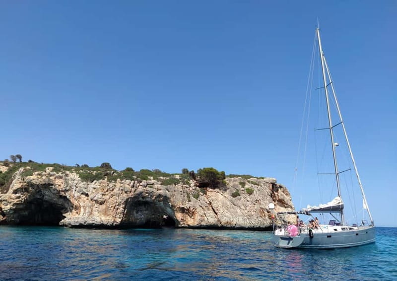 Portocolom, Mallorca: Half-Day Sailing Trip - The first 90 minutes: sailing along Mallorca’s East Coast