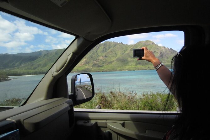 Private 5Hrs Island Tour with 2Hrs Sail and Snorkel with Turtles - Looking along the coast from Makapu‘U Point