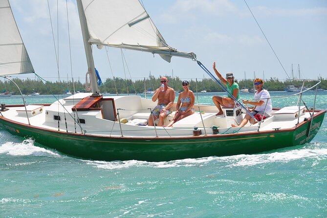 Private 90-Minute Harbor Sailing Charter in Key West - Sailing beyond Key West Harbor