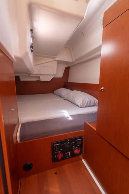 Private and exclusive sailboat in and around the Bay of Palma - Choosing between 2.5, 4, and 8 hours