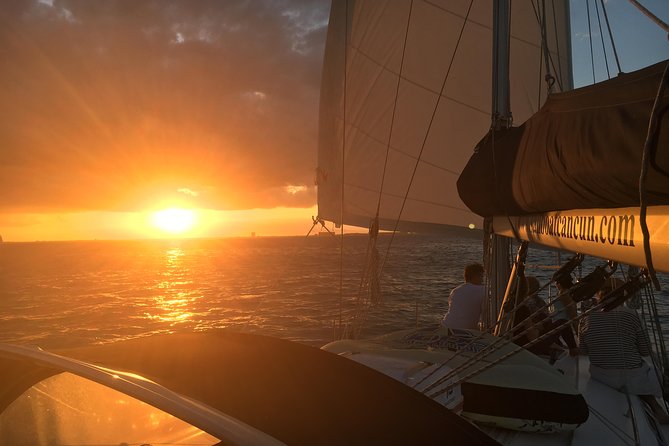 Private Customizable Sailing Tour in Cancun - Sunset sailing, drinks, and the food question