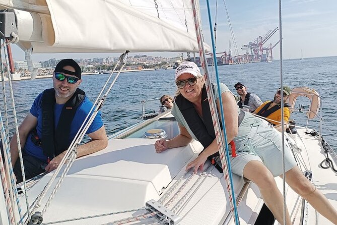 Private Lisbon Sailboat Tour with Welcome Drink - A private group changes the feel