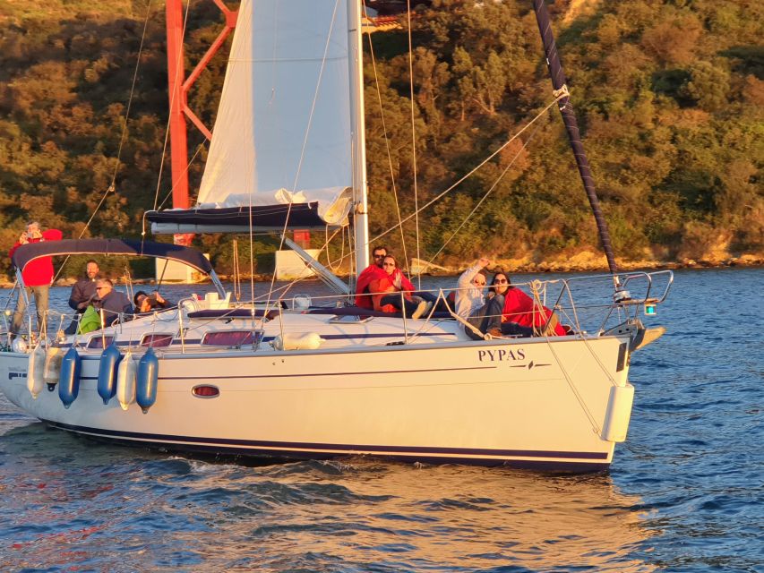 Private Lisbon Sightseeing Sailing Boat Tour with Locals - Starting at Padrão dos Descobrimentos in Belém