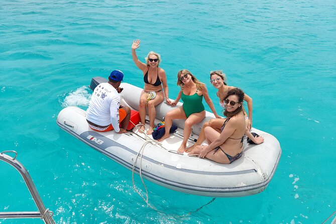 Private Luxury Sailing from Casa de Campo to Catalina Island - Who will enjoy this sailing day most?