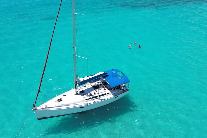Private Luxury Sailing from Casa de Campo to Catalina Island - Booking details worth handling early