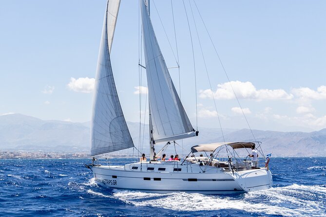 Private Luxury Sailing Trips to Dia Island - What is included to eat and drink
