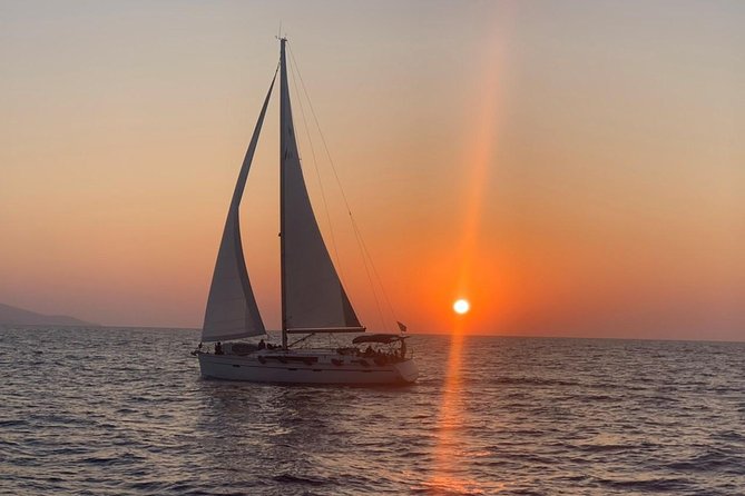 Private Magic Sunset Sailing Trip to DIA in Heraklion,Crete(4,5H) - Arriving near Dia at dusk