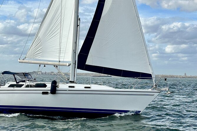 Private Sail Around New York City and The Statue of Liberty - Governors Island and New York Harbor