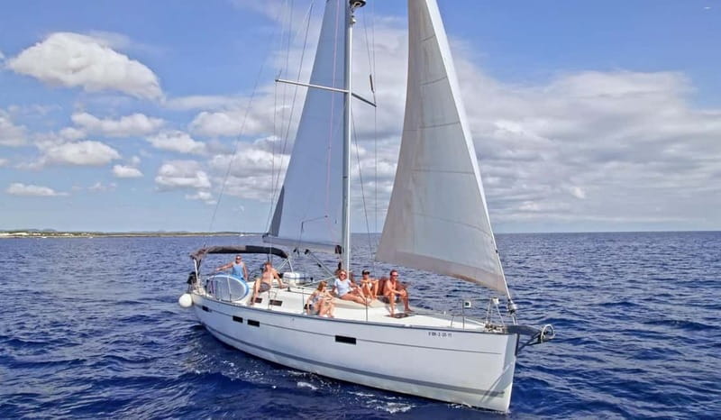 Private Sailboat Barcelona Luxury Boat + Aperitifs & Drinks - The swim stop depends on the sea