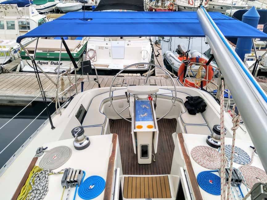 Private sailboat charter - coastal tour with snorkeling in the bay - An Hour For Swimming, Snorkeling, And Paddleboarding