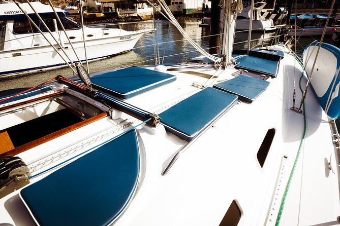 Private Sailboat tour in Cabo San Lucas with Papillon Yachts - The crew and the shape of the day