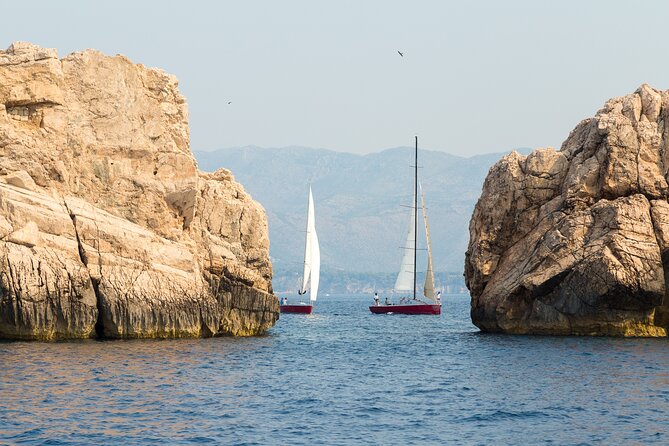 Private Sailing Adventure in Dubrovnik - Seeing Dubrovnik’s Old Town from offshore