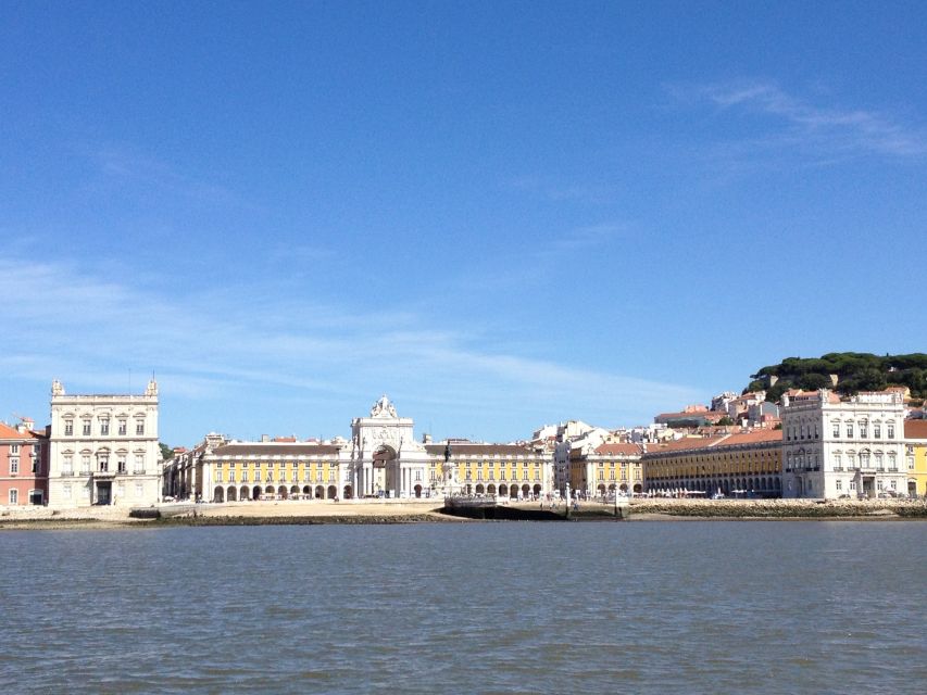 Private Sailing Boat Tour Lisbon with a drink: 2 to 8 Hours - Looking across the Mar da Palha toward Cristo-Rei