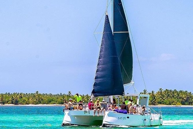 Private Sailing Catamaran - The natural pool stop