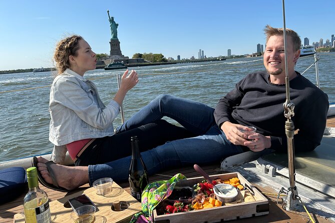 Private Sailing Charter in Brooklyn - At a glance: what makes this sail special