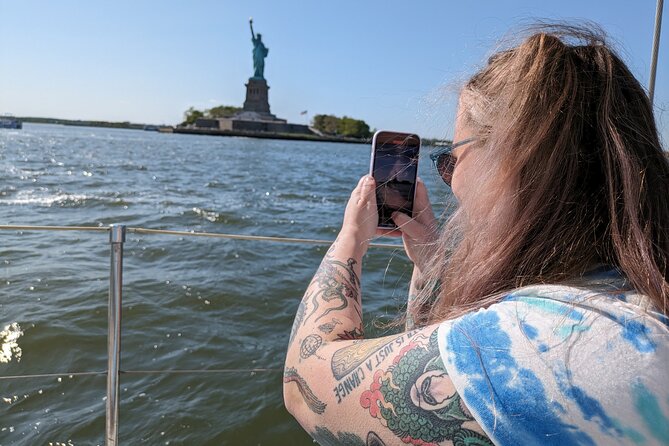 Private Sailing Charter in Brooklyn - Who will enjoy this Brooklyn sailing charter?