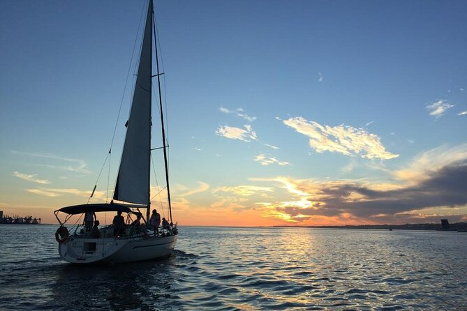 Private Sailing Cruise in Lisbon with Drinks - Setting sail from Alcântara