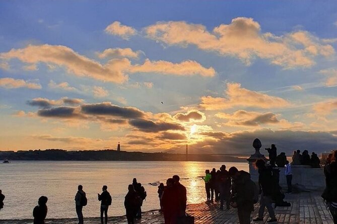 Private Sailing Cruise in Lisbon with Drinks - Timing, weather, and comfort