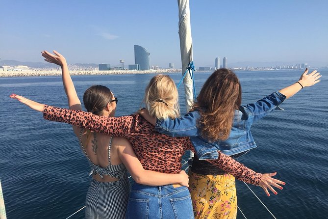 Private Sailing Experience Barcelona up to 11 guests, 2/3/4 hours - Two hours or four hours on the water?
