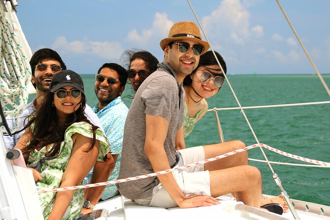 Private Sailing on the Miami Bay - Biscayne Bay - Key Biscayne brings landmarks and easy water time