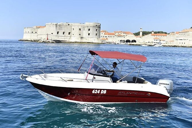 Private sailing tour at the Makarska Riviera - Food, drinks, and a possible restaurant stop