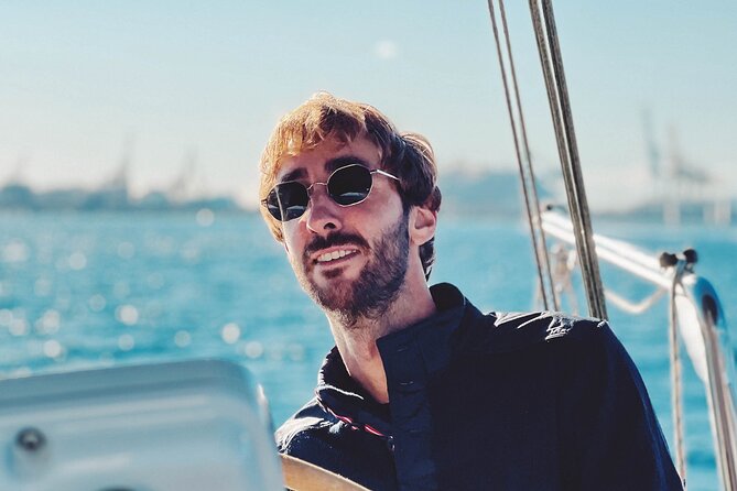 Private Sailing Tour: Enjoy Barcelona from the Sea - Key points at a glance