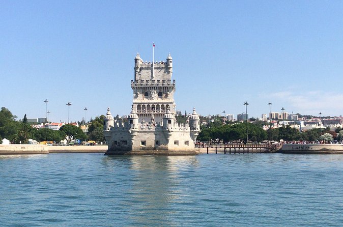 Private Sailing tour in Lisbon - Day Time, Sunset and Night - Praça do Comércio from the river