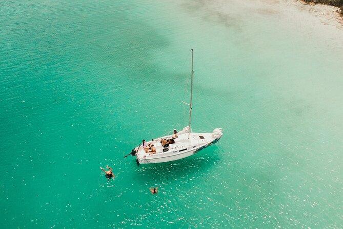 Private sailing tour of Bacalar Lagoon - Sunscreen and caring for the lagoon