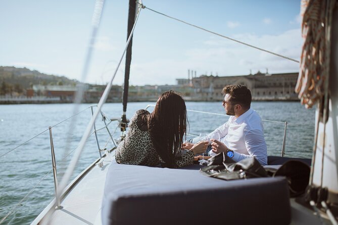 Private sailing trip from Barcelona with open bar - Key points to know before booking