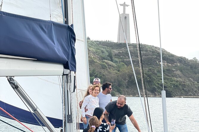 Private Sailing w/ Premium Wine Tasting Tour in Lisbon - Key points to know before booking