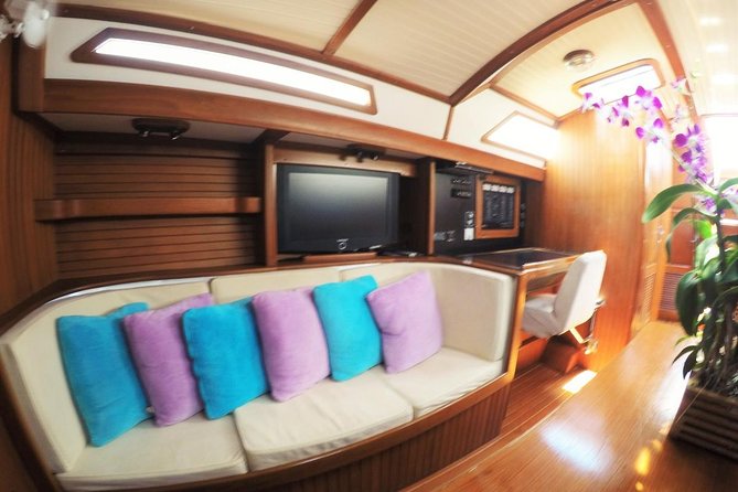 Private Sailing Yacht Charter by Independence from Koh Samui - The food and drink experience